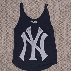 Yankees workout tank